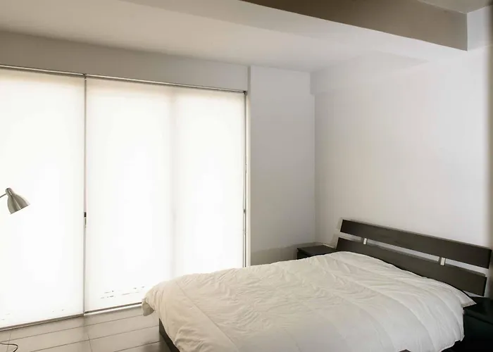 Bright Loft With Terrance - Next To Metro Kerameikos